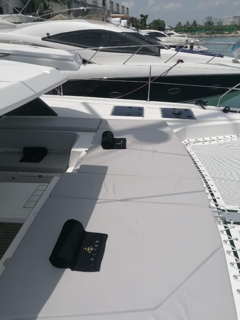 45 FT - CATAMARAN LAGOON LEOPARD - FXR - UP TO 15 PAX - STARTING FROM $37,000 MXN