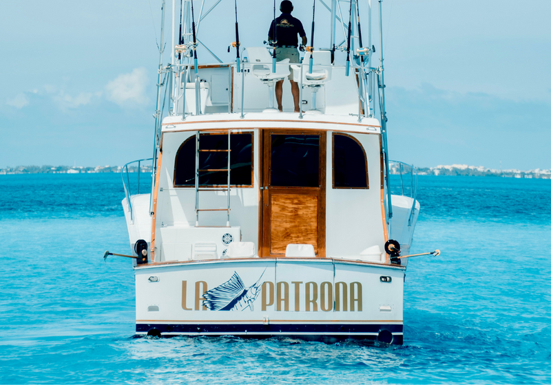 46 FT - POST - L PTRNA - UP TO 12 PAX - STARTING FROM $850 USD